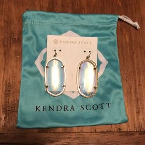 Iridescent Kendra Scott earrings!